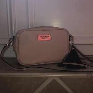 Victoria secret, off the shoulder purse